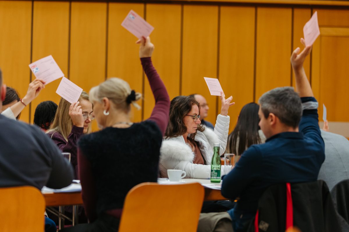 2025-12-03 SLOe Deligiertenversammlung CMecGreenie-116