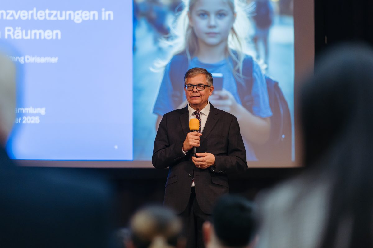 2025-12-03 SLOe Generalversammlung CMecGreenie-22